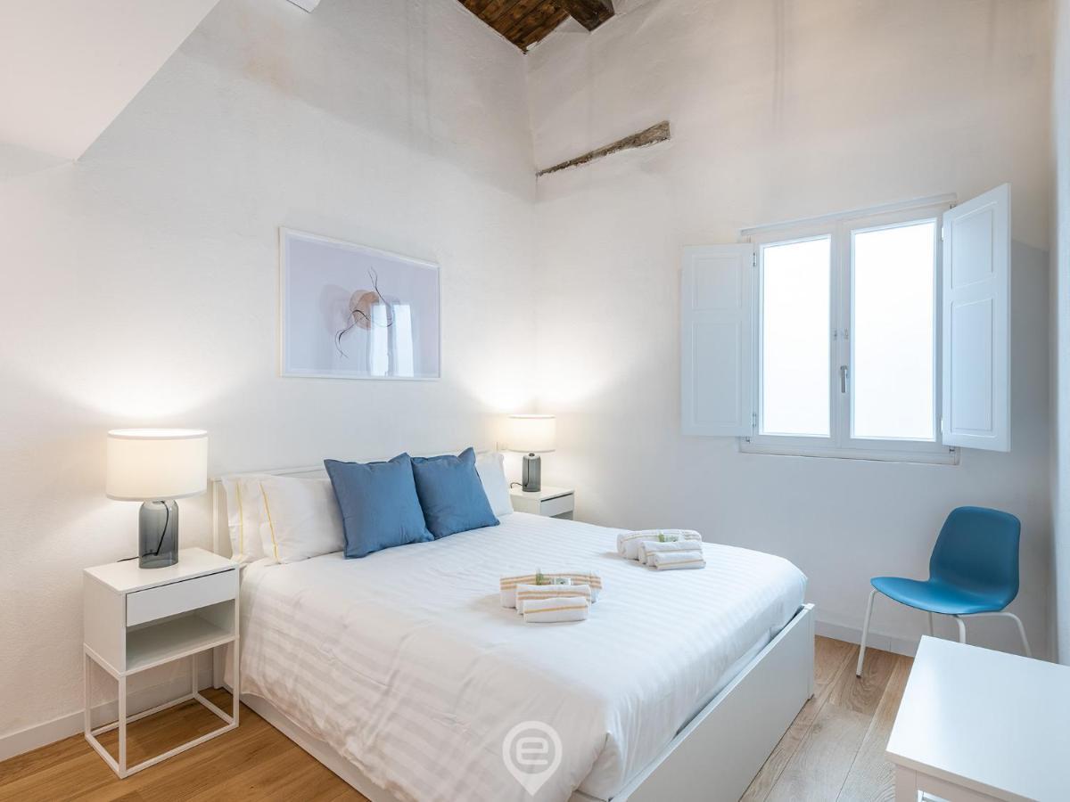 Luisa Apartment كالياري المظهر الخارجي الصورة