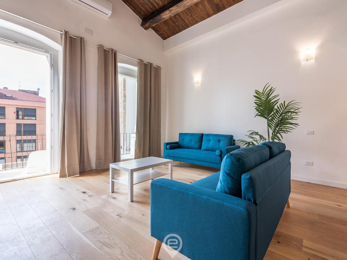 Luisa Apartment كالياري المظهر الخارجي الصورة