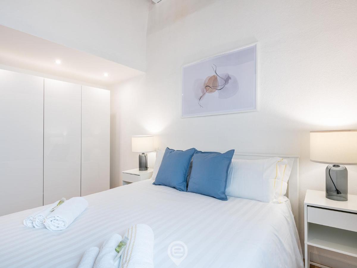 Luisa Apartment كالياري المظهر الخارجي الصورة
